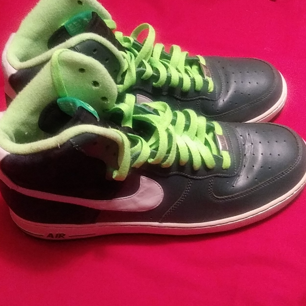 Mens Nike Air Force 1 basketball shoes - Picture 2 of 9